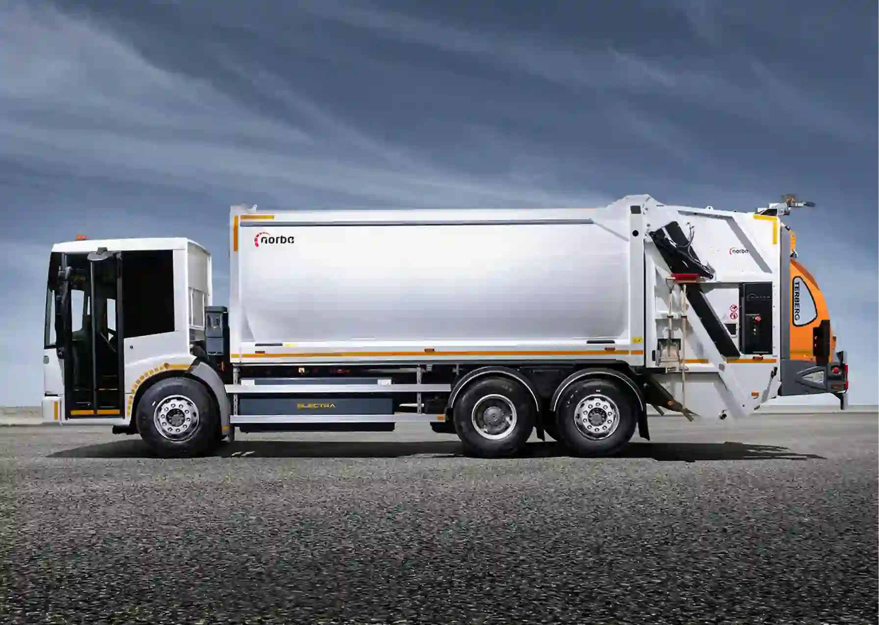 eCompact Chassis