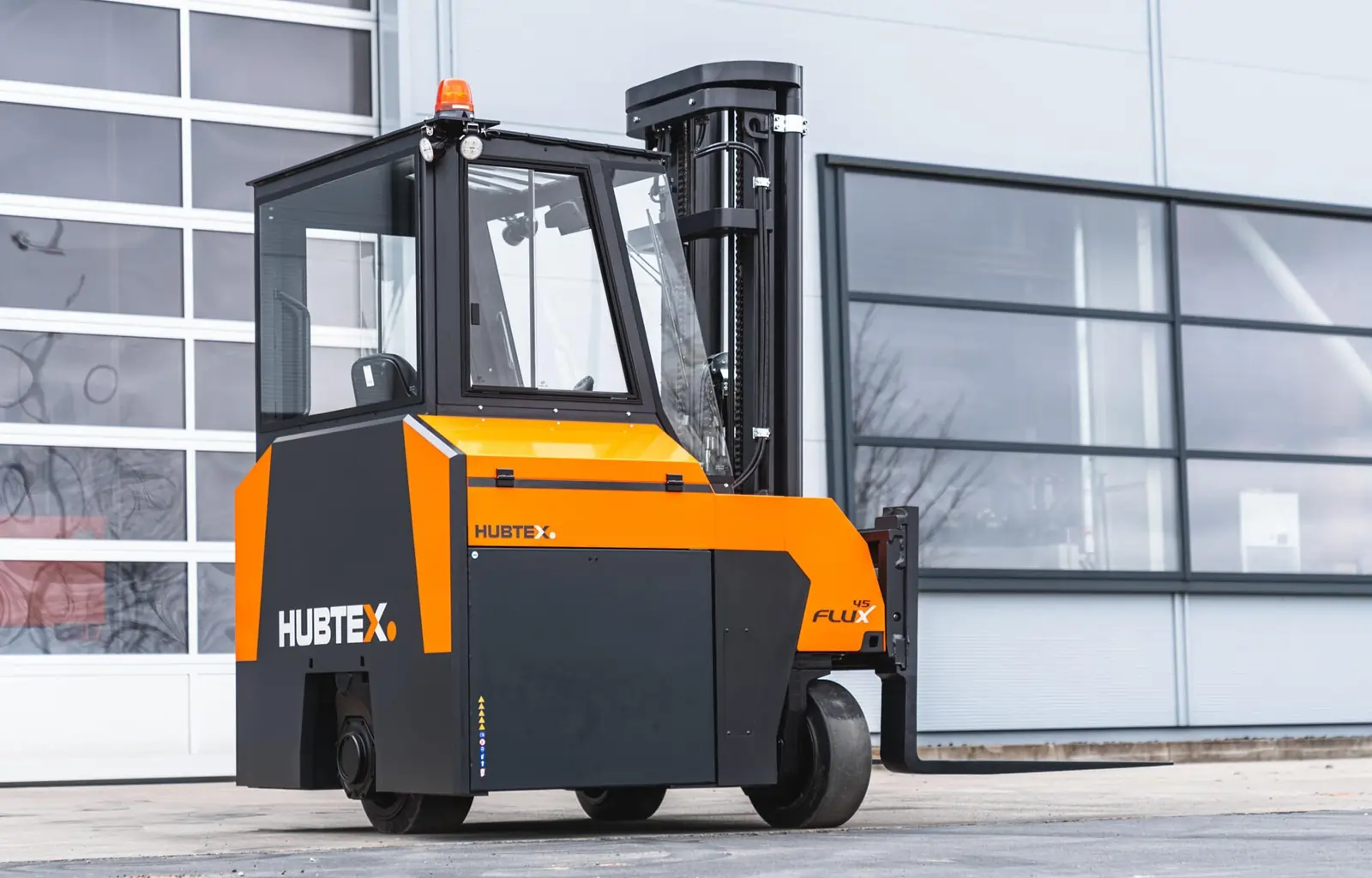 FLUX 45 Electric Multidirectional Counterbalance Forklift 