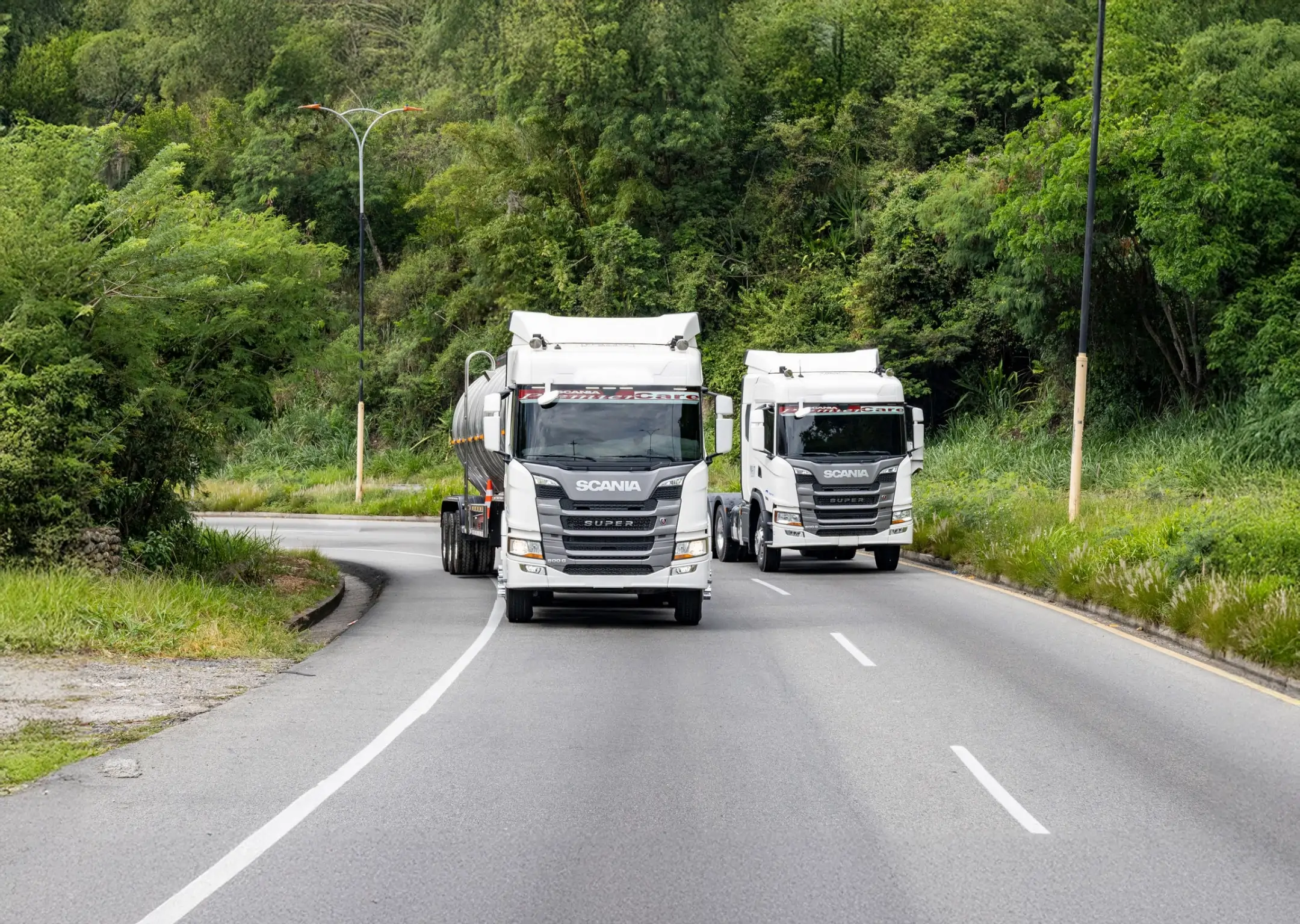 6×4 Petroleum & Chemical Truck