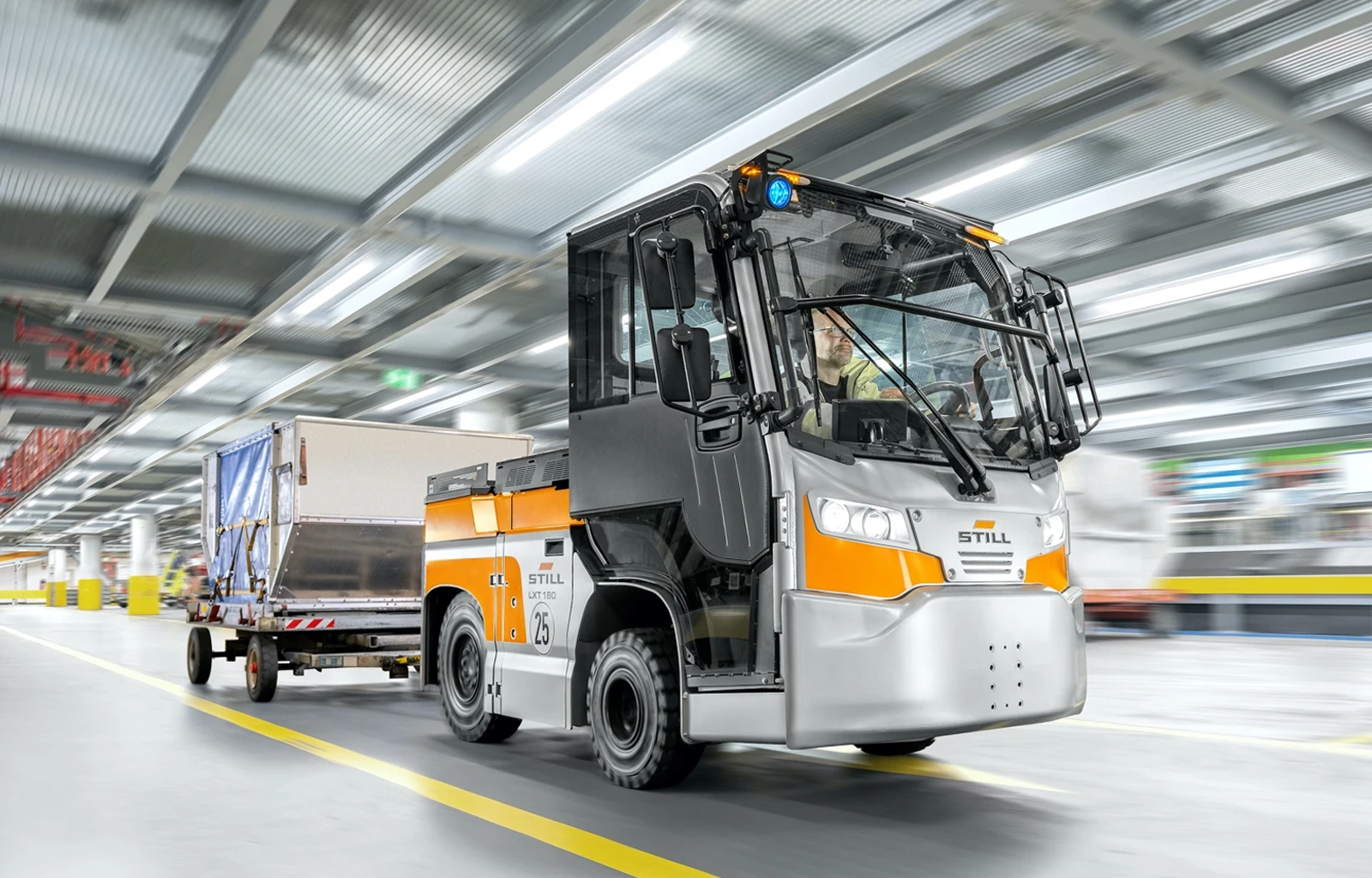 LXT 120 / 350 electric tow tractors