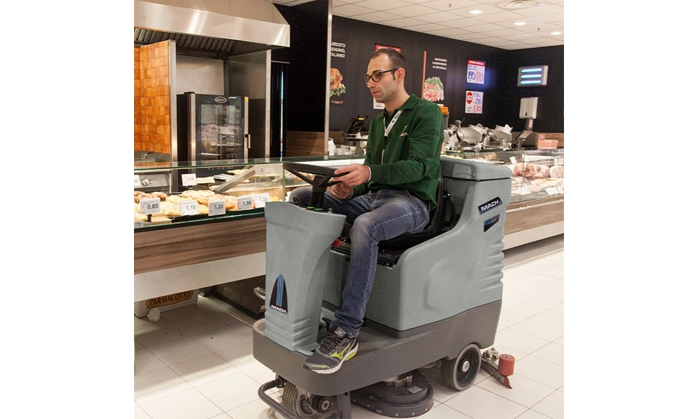 M650 Scrubber Dryer  