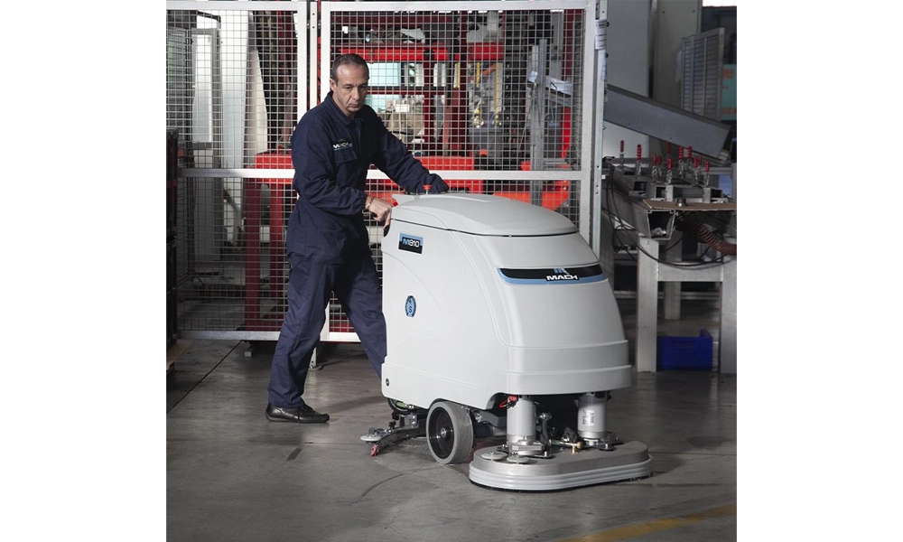 M810  Industrial Scrubber Dryer  