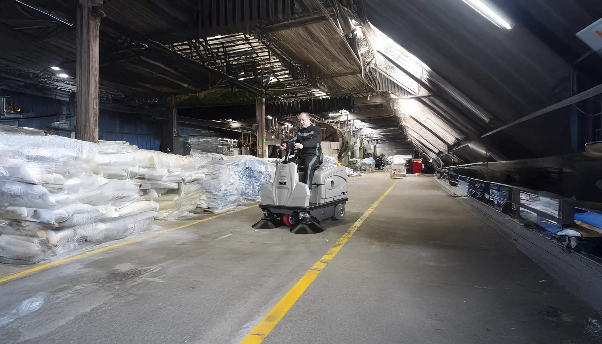 MACH 3 PRO –  Ride-on sweeper