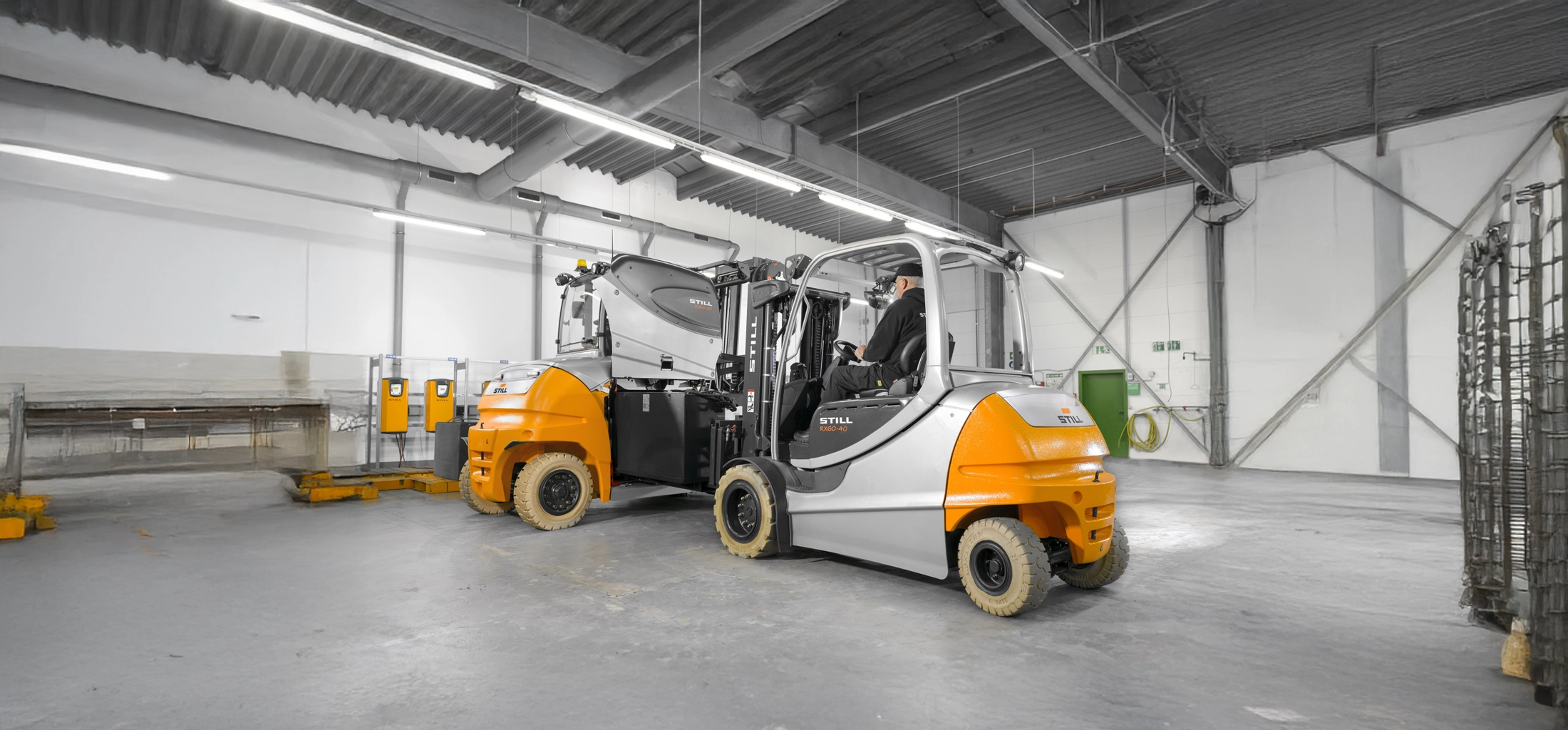 RX 60 Electric Forklift