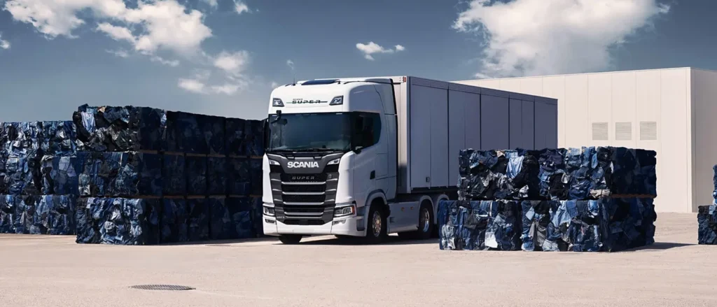 Scania Distribution Trucks in UAE