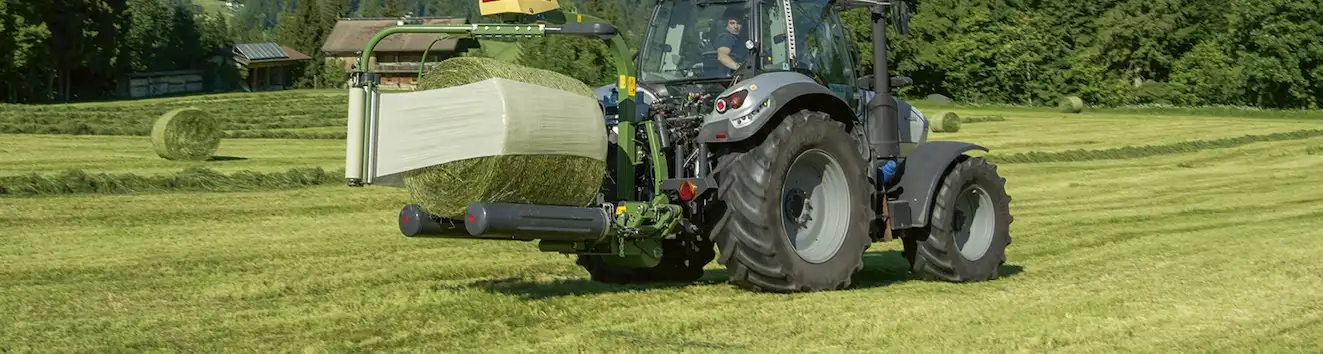 EasyWrap 150 Bale wrapper